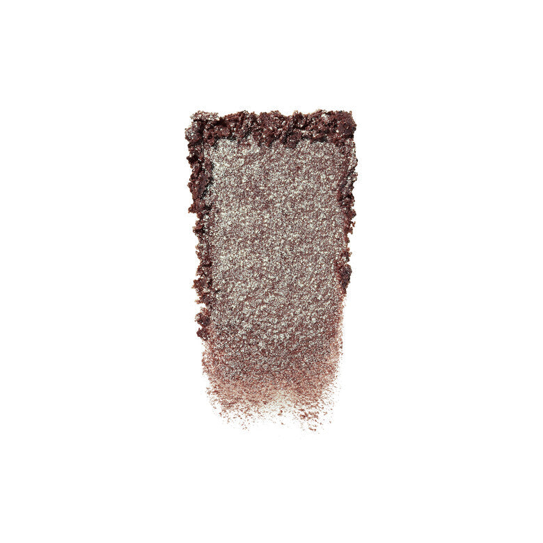 Shimmering Glitter Eyeshadow for Bold, Eye-Catching Looks