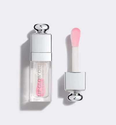 Hydrating Lip Oil for a Naturally Glossy Shine