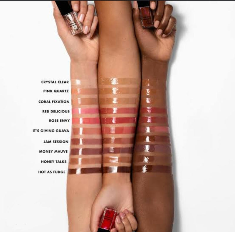 Moisturizing Lip Oil for Soft, Shiny, and Nourished Lips