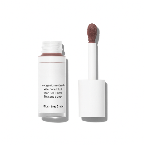 Radiant Liquid Blush for a Fresh, Glowing Complexion